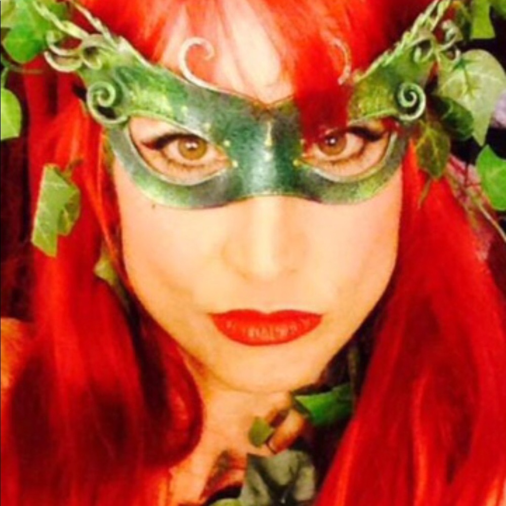 Meet your Posher, Mia